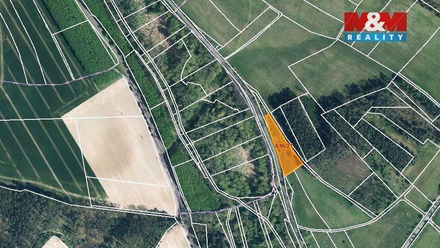 Prodej pole 7 398 m², Střemy