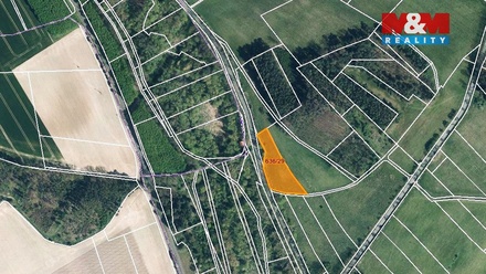 Prodej pole 7 398 m², Střemy