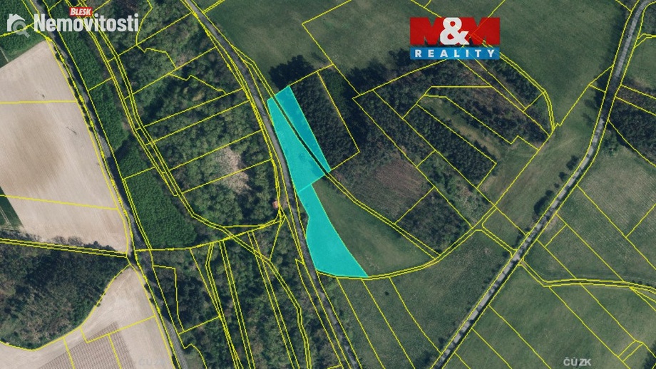 Prodej pole 7 398 m², Střemy