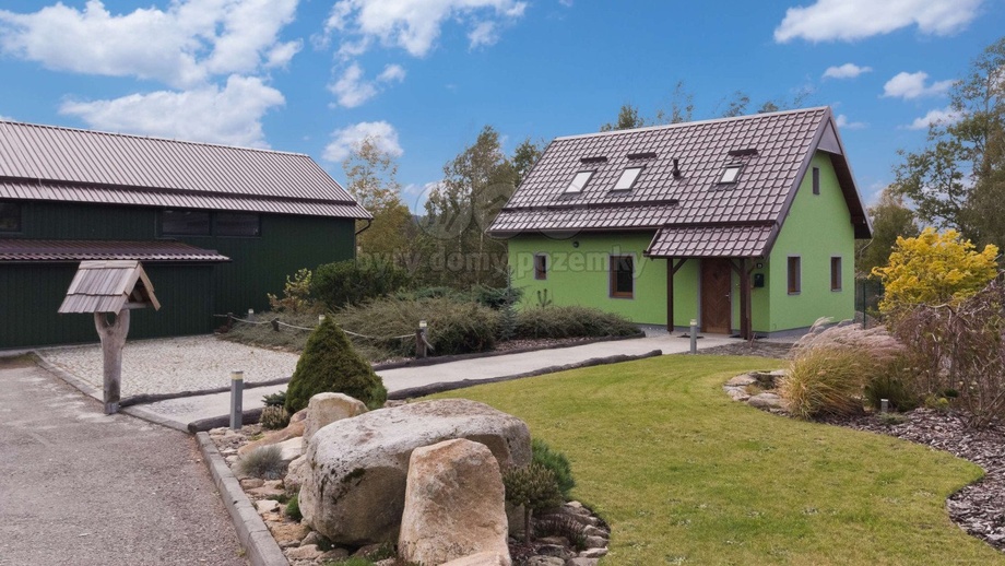 Prodej výrobního prostoru 4 717 m², Nová Bystřice - Albeř