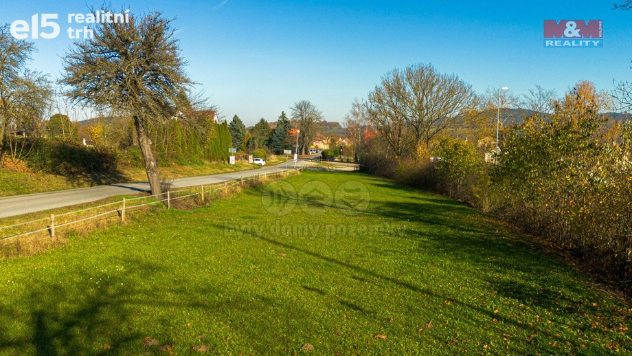 Prodej pozemky pro bydlení, 1 642 m² - Zlatá Koruna