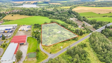 Prodej komerčního pozemku 21 667 m², Cheb