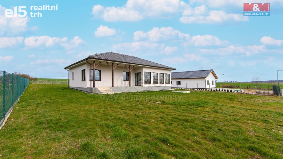 Prodej rodinné domy, 154 m² - Lochousice
