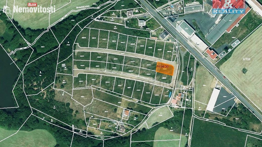Prodej stavebního pozemku 710 m², Lubenec