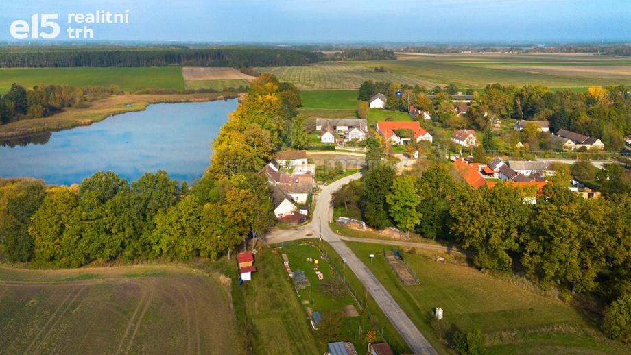 Prodej pozemky pro bydlení, 2 289 m² - Smržov