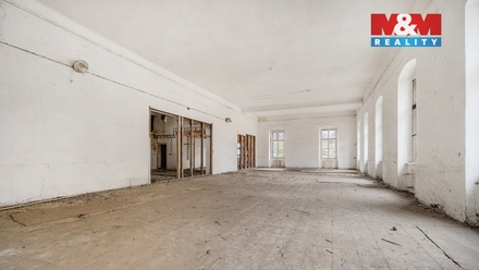 Prodej rodinného domu 1 200 m², Bílina