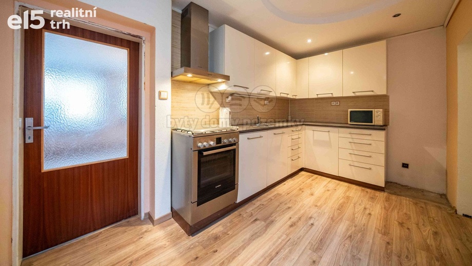 Prodej rodinné domy, 140 m² - Klobouky u Brna