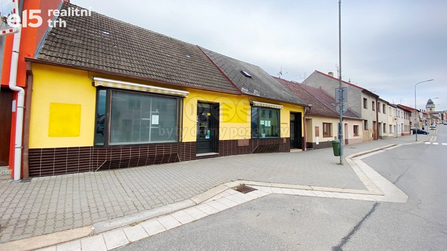 Prodej rodinné domy, 375 m² - Dačice IV