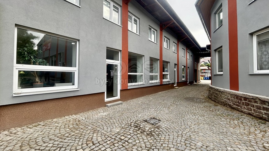Pronájem obchodního prostoru 69 m², Humpolec