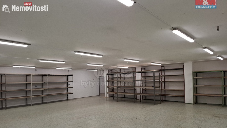 Pronájem obchodního prostoru 360 m², Chomutov
