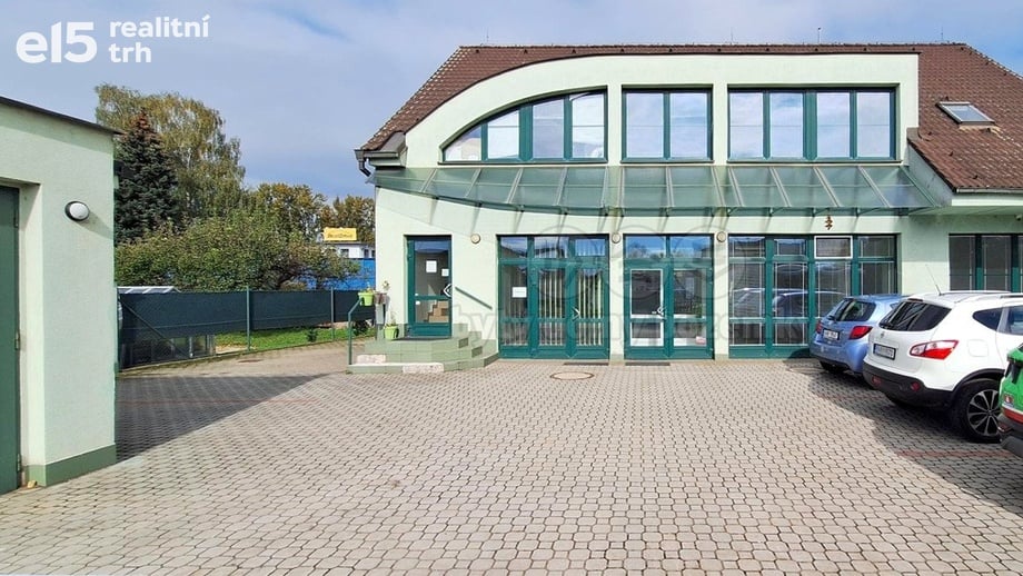 Prodej kanceláře 290 m², Hradec Králové - Slezské Předměstí