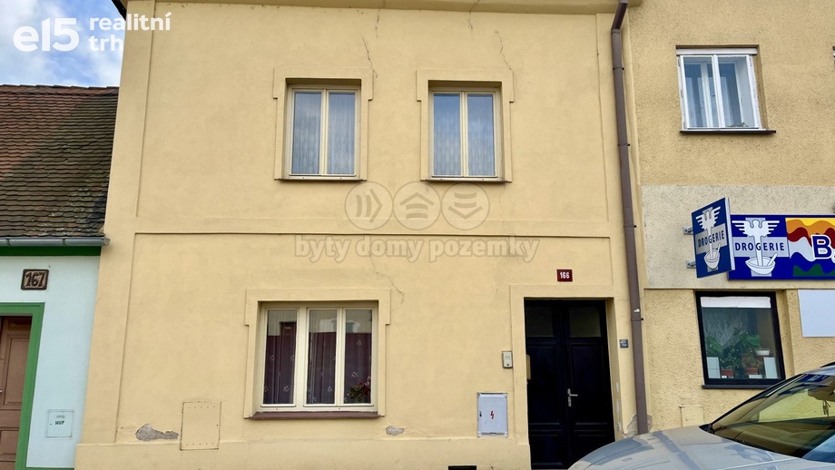Prodej rodinné domy, 214 m² - Louny