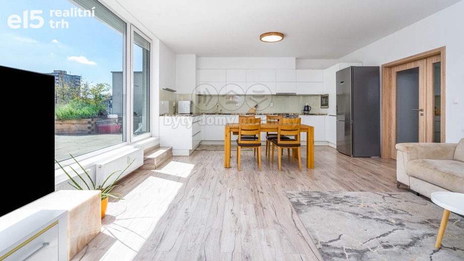 Prodej byty 4+kk, 99 m² - Praha