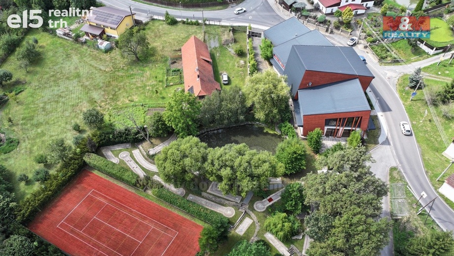 Prodej obchodní prostory, 1 076 m² - Okrouhlo