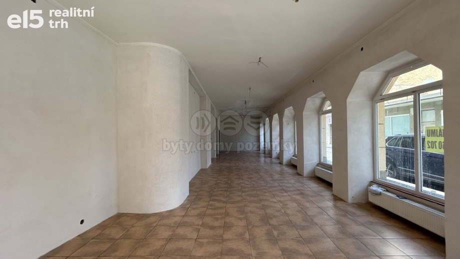 Pronájem obchodní prostory, 115 m² - Chomutov