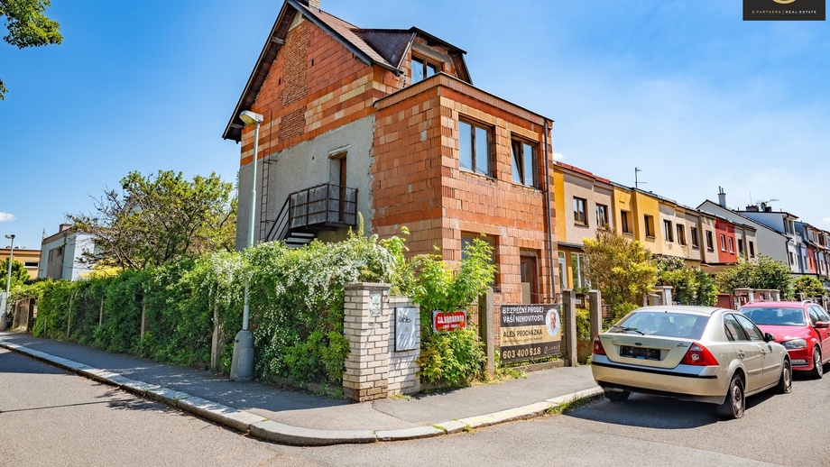 Prodej rodinné domy, 151 m² - Praha - Libeň