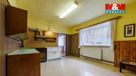 Prodej rodinného domu 130 m², Žlutice - Veselov