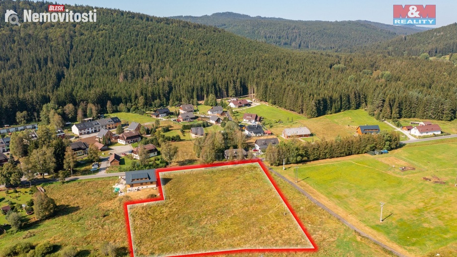 Prodej stavebního pozemku 8 541 m², Borová Lada