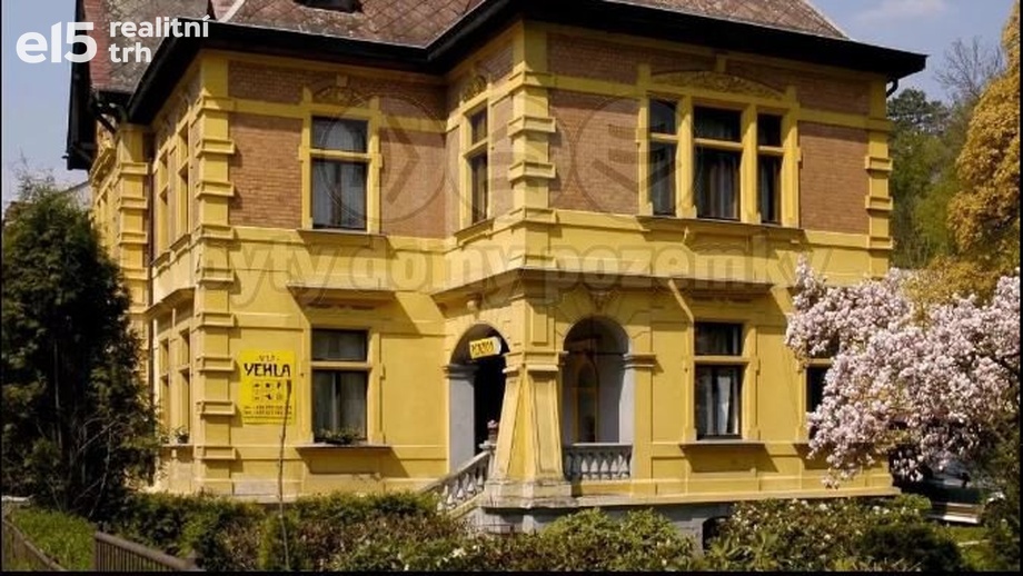 Pronájem byty 1+kk, 30 m² - Česká Kamenice