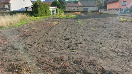 Prodej stavebního pozemku 1 076 m², Sedlec