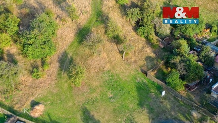 Prodej zahrady 620 m², Údlice