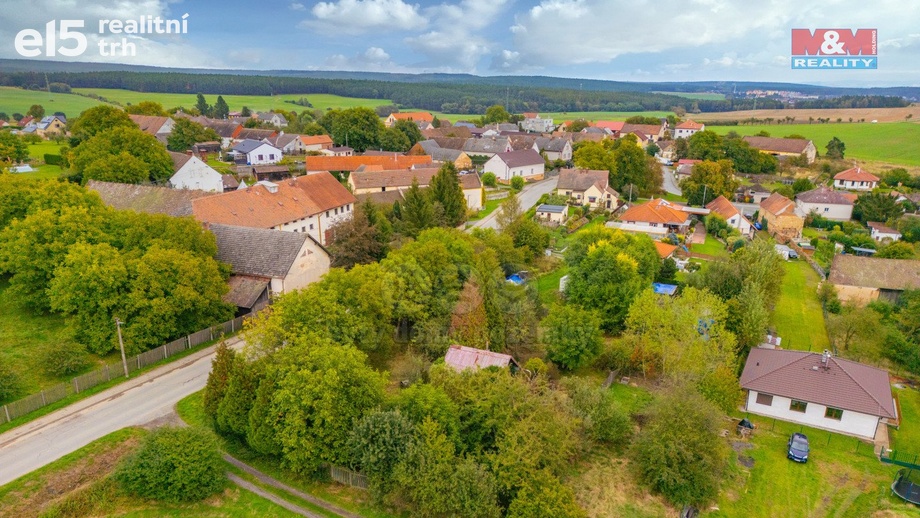 Prodej pozemky pro bydlení, 1 734 m² - Žilov