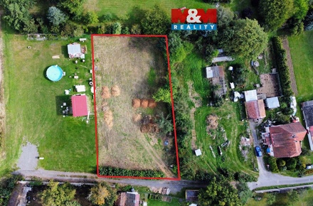 Prodej stavebního pozemku 1 238 m², Lnáře