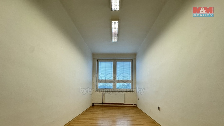 Pronájem kanceláře, 16 m² - České Budějovice 3
