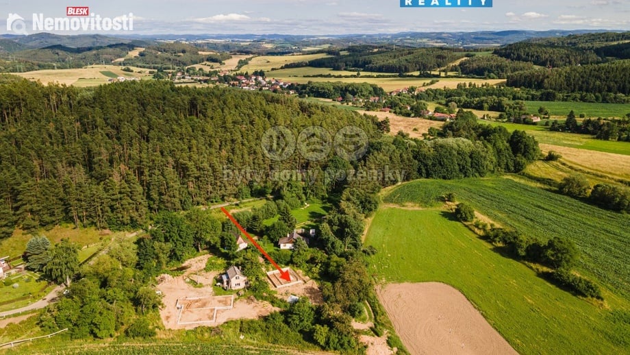 Prodej stavebního pozemku 787 m², Drevníky