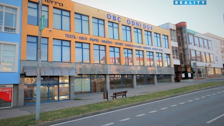 Pronájem obchodního prostoru 500 m², Žďár nad Sázavou 1