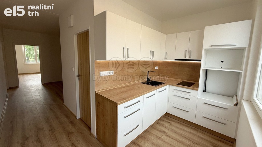 Pronájem byty 2+1, 65 m² - Louny