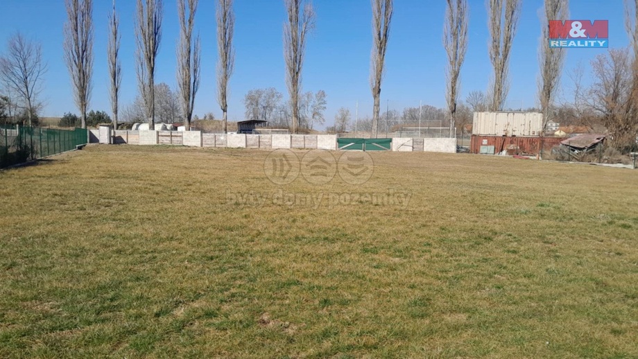 Prodej stavebního pozemku 1 965 m², Cehnice