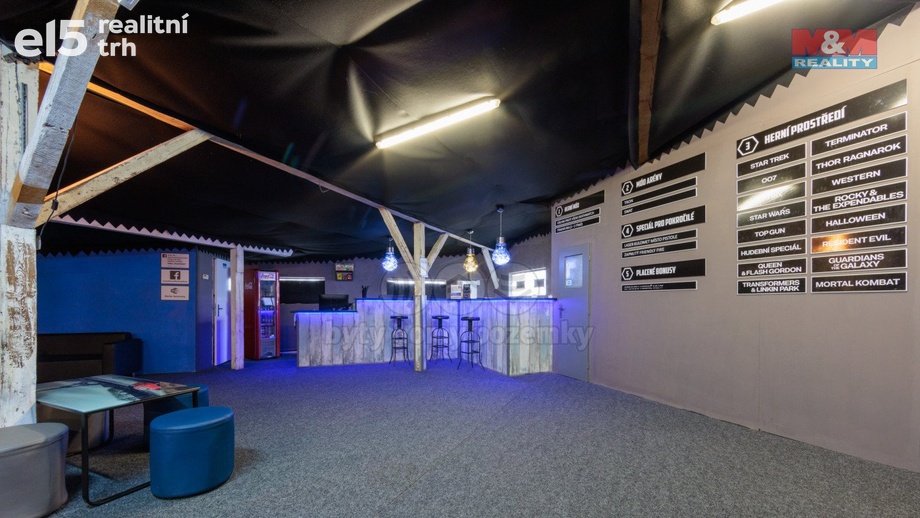 Pronájem obchodní prostory, 662 m² - Karlovy Vary