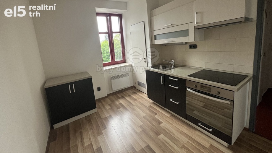 Pronájem byty 2+1, 40 m² - Šenov u Nového Jičína