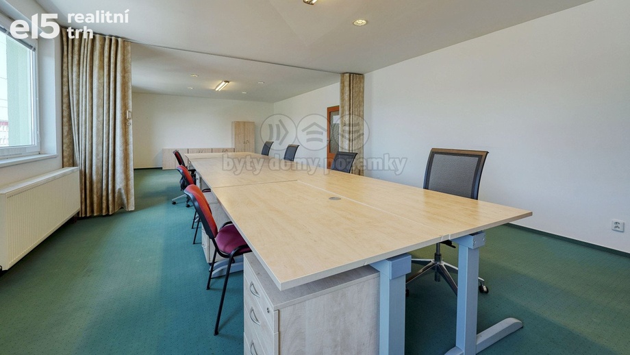 Pronájem kanceláře, 114 m² - Plzeň - Východní Předměstí