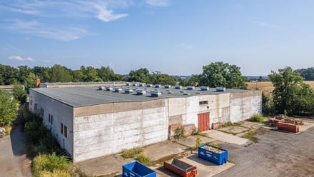 Pronájem skladu 5 693 m², Tochovice