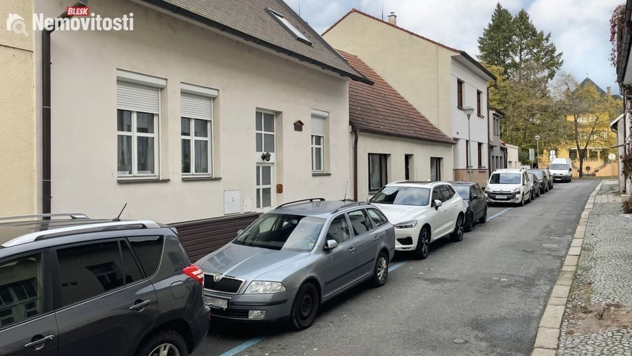 Prodej rodinného domu 160 m², Poděbrady III