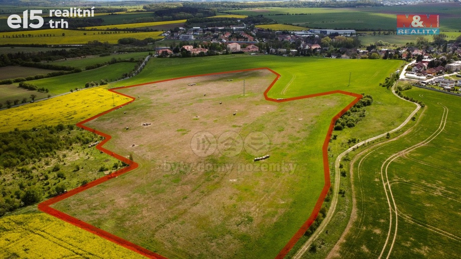 Prodej pozemky pro komerční výstavbu, 36 987 m² - Tachlovice