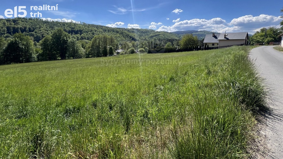 Prodej pozemky pro bydlení, 1 325 m² - Karlovice - Zadní Ves
