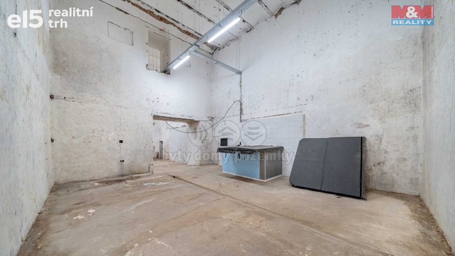 Pronájem výroba, 1 366 m² - Štěnovice