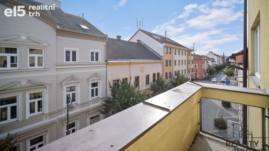 Pronájem byty 2+kk, 50 m² - Pardubice I