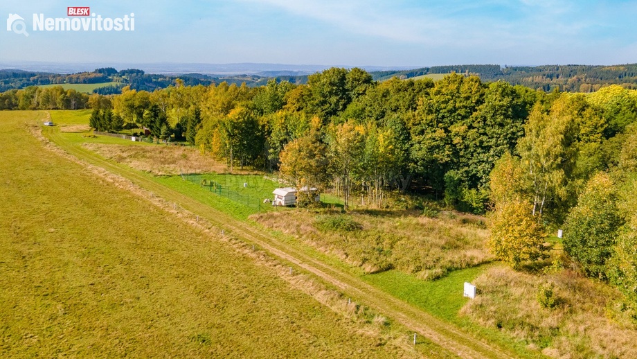Prodej zahrady 486 m², Rovná