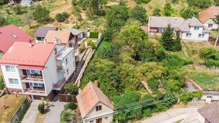 Prodej stavebního pozemku 377 m², Ořechov