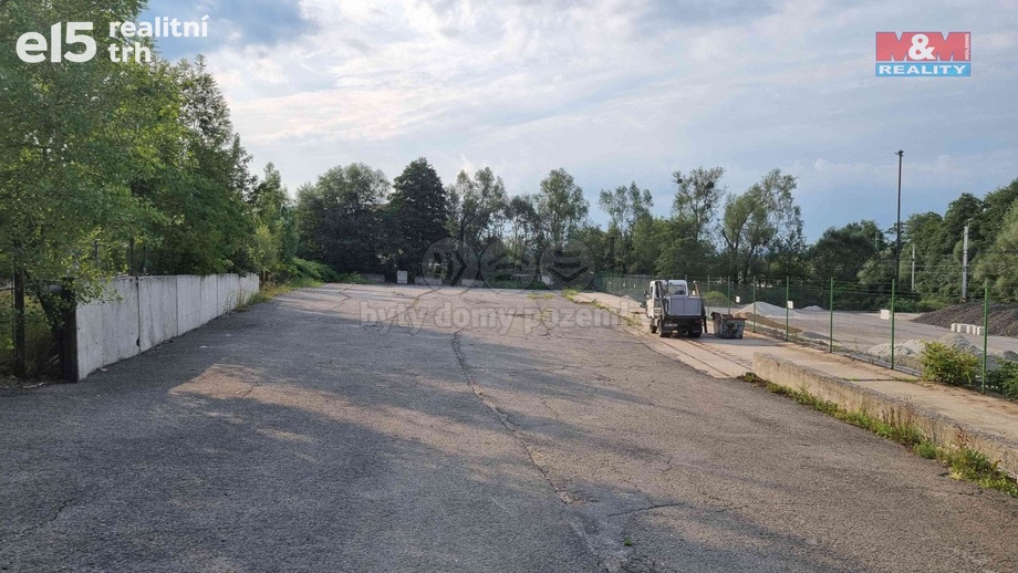 Pronájem pozemky pro komerční výstavbu, 3 720 m² - Bystřice