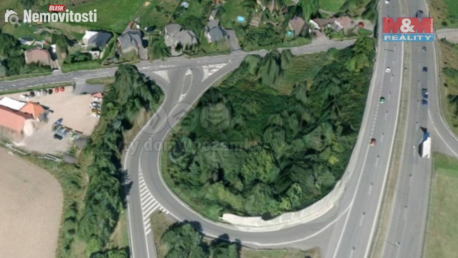 Prodej obchodního prostoru 2 605 m², Březina