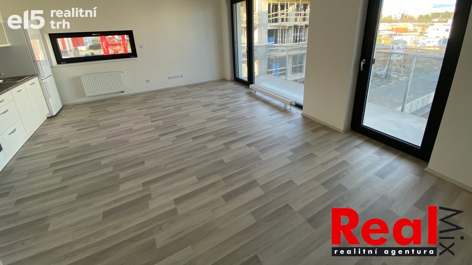 Pronájem byty 1+kk, 44 m² - Brno