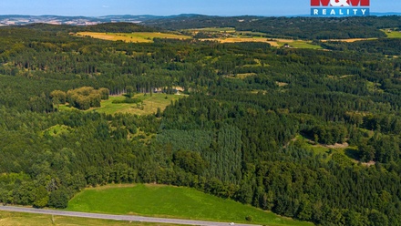 Prodej louky 8 721 m², Hracholusky