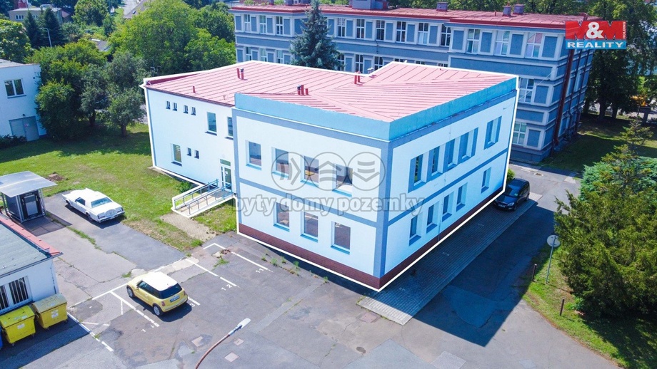 Pronájem kanceláře, 612 m² - Praha - Letňany