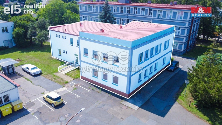 Pronájem kanceláře, 612 m² - Praha - Letňany