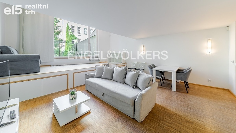 Pronájem byty 2+kk, 100 m² - Praha - Nové Město